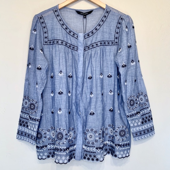 Walter Baker | NWT Floral Embroidery Button Front Popover Chambray Boho Blouse - Picture 3 of 9